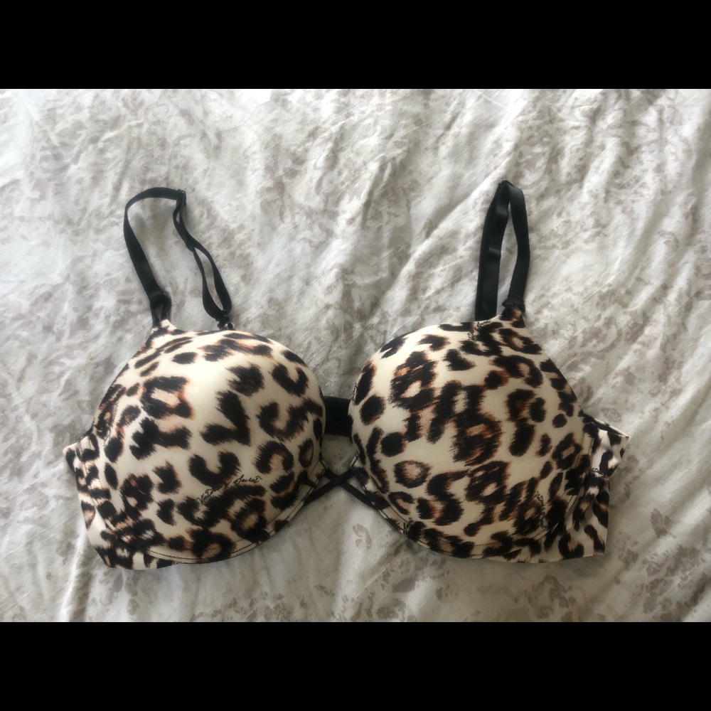 38C VS Bombshell Bra